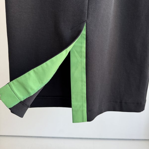 画像2: 配色がオシャレなデザインスカート【3/12 LIVEご紹介アイテム】配色ラインナロースカート (2)