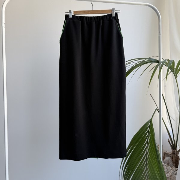 画像3: 配色がオシャレなデザインスカート【3/12 LIVEご紹介アイテム】配色ラインナロースカート (3)