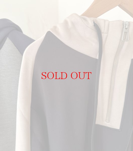 画像2: 【1/15 LIVEご紹介アイテム】●バイカラーロングフーディ (2)