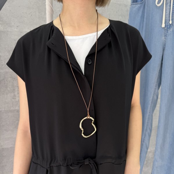 画像3: 【2/7 LIVEご紹介アイテム】●ウエーブモチーフコードネックレス(長さ調整可能) (3)