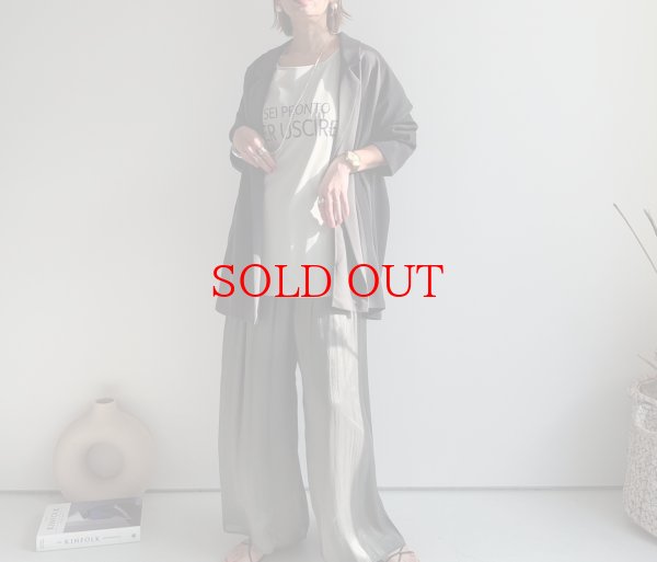 画像2: 【LIVEご紹介アイテム】ベーシックマルチシリーズ刺繍ロゴトップス (2)