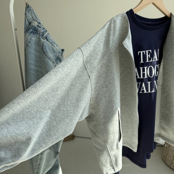 画像3: ●SALE●ゆったりオーバーシルエット【LIVEご紹介アイテム】フレンチスリーブロゴT (3)