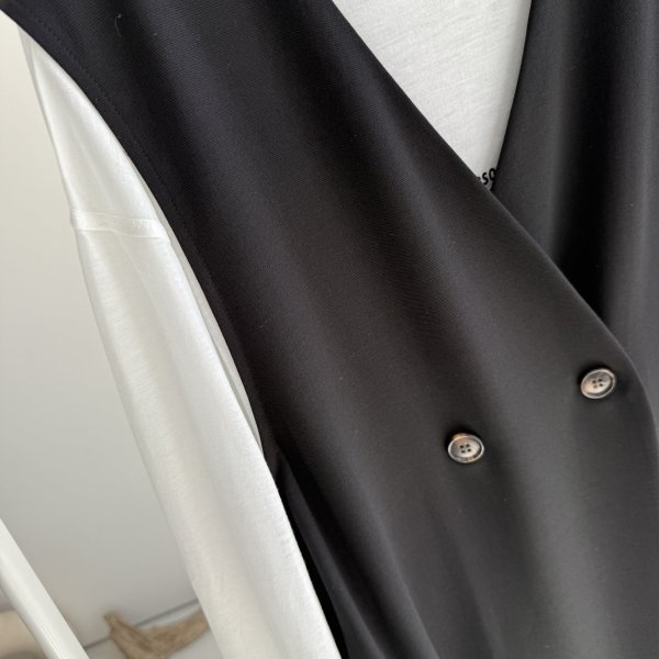 画像3: ●再展開!!●接触冷感で夏まで着られる【3/24&4/15 LIVEご紹介アイテム】クールタッチノーカラーベスト<セットアップ可能> (3)