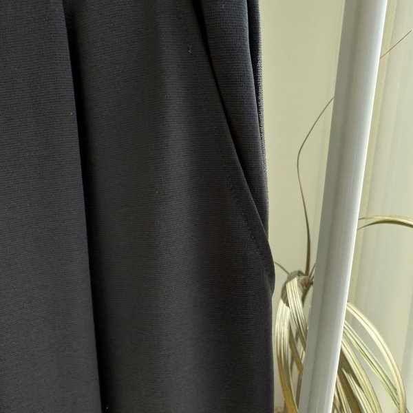 画像2: ●再展開!!接触冷感で夏まで着られる【3/24&4/15 LIVEご紹介アイテム】クールタッチイージーワイドパンツ<ベストとセットアップ可能> (2)