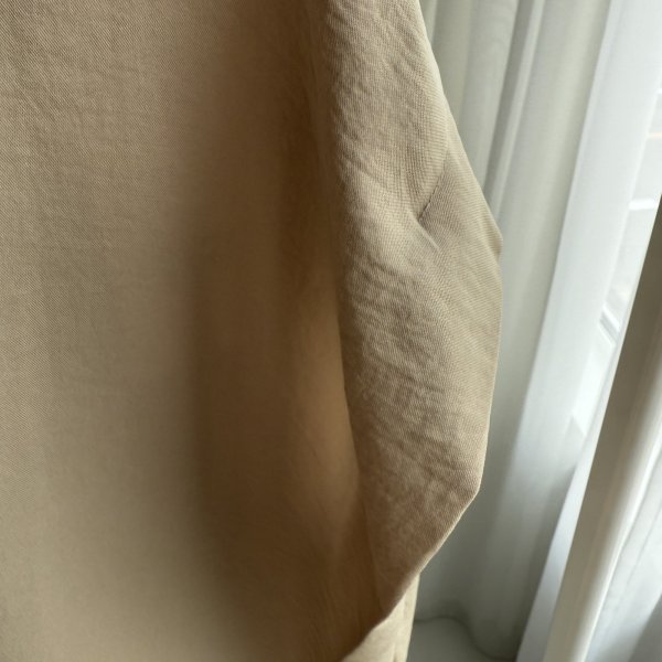 画像9: ●サラッと素材でデイリーにもお仕事にもオススメ【4/10 LIVEご紹介アイテム】タックショルダートップス (9)