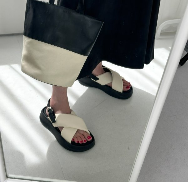 画像10: ●ご予約5倍ポイント【2/4 LIVEアイテム】まるで雲の上!?サンダル（予約/4） (10)