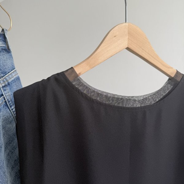 画像4: ●背中のお肉をカバーする「セナ肉カバートップス」◎新色交えて再生産決定!!●【5/10 LIVEご紹介アイテム】●チュールパイピングトップス＜予約/6上-中＞ (4)