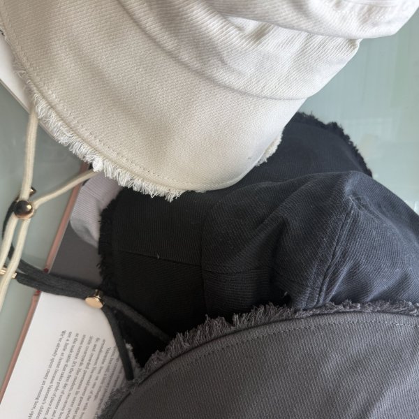 画像2: ◎あご紐を着脱できる◎【6/3 LIVEご紹介アイテム】あご紐付きフリンジハット (2)