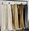 画像1: ●他にはない素材感でオシャレ感◎●期間限定●ご予約ポイント対象【6/20 LIVEご紹介アイテム】細リブコーデュロイてろとろパンツ（セットアップ可能）＜予約/9＞ (1)