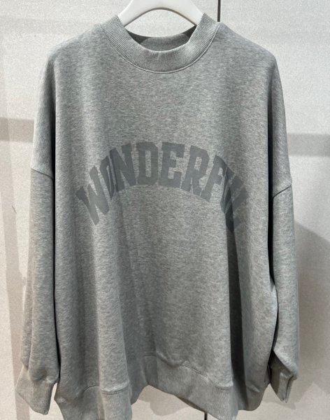 画像1: ●メーカー在庫限り●30日まで●【11/28 LIVEアイテム】裏起毛オーバーWONDERFULロゴスエット (1)