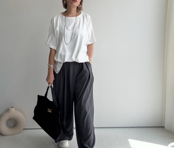 画像3: ●きれい目にもカジュアルにも使える【LIVEご紹介アイテム】＜LAMER別注＞オーバーデザインプルオーバー (3)