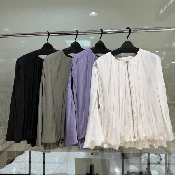 画像1: ●SALE●メーカー確認後確保●期間限定掲載●【8/7LIVEご紹介アイテム】ギャザーバルーンブルゾン (1)