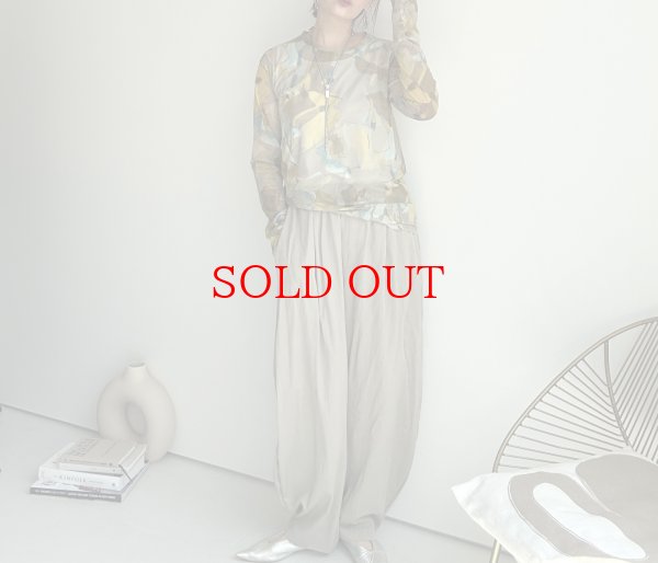 画像15: ●数量限定●【9/3 LIVEご紹介アイテム】ニュアンス柄シリーズシア―トップス (15)