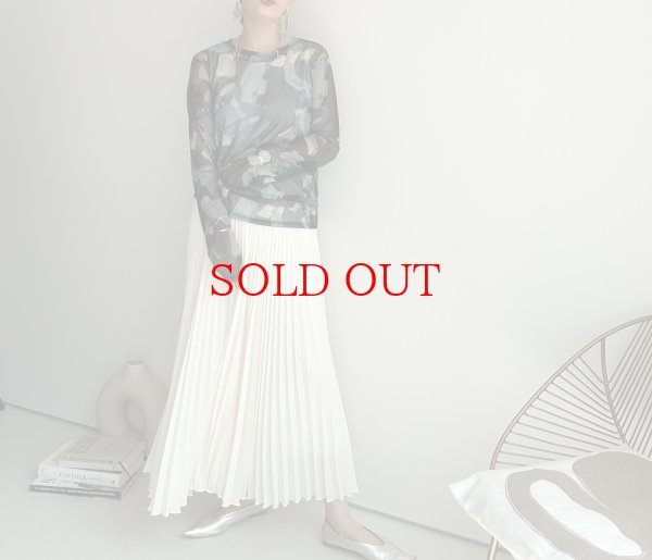 画像3: ●数量限定●【9/3 LIVEご紹介アイテム】ニュアンス柄シリーズシア―トップス (3)