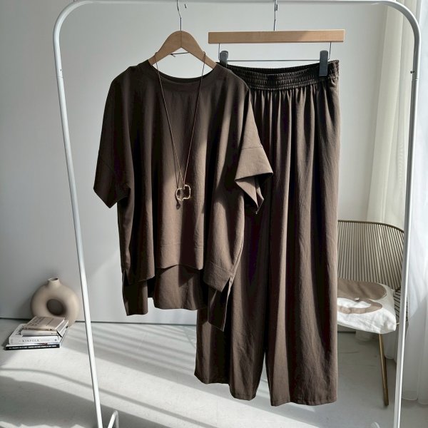 画像3: ●晩夏-秋に使える大人のセットアップ●【8/23 LIVEアイテム】ストレッチジョーゼットボックストップス（セットアップ可能）パンツ別売 (3)