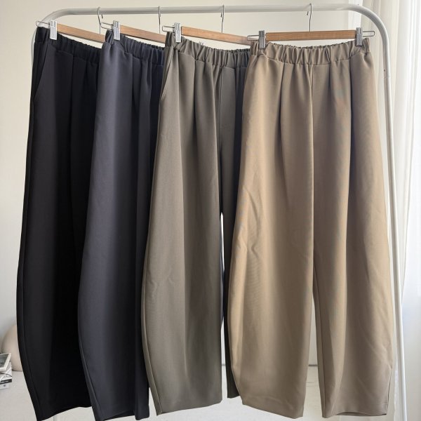 画像1: ●生産枠限り●【9/29 LIVEご紹介アイテム】タックボリュームパンツ (1)