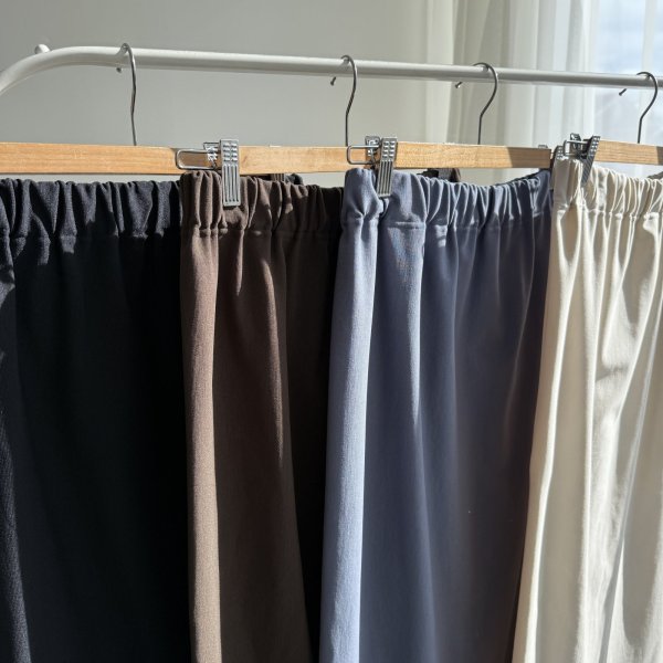 画像2: ●あの!!リブナローと同パターンの裏起毛登場!!【10/14 LIVEアイテム】美シルエット◎裏起毛ナロースカート (2)