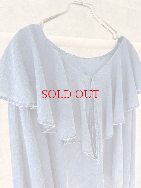 画像3: ●追加生産決定●【2/2 LIVEアイテム】シアーデニムラッフルブラウス（メーカー確認後確保）（予約/5月） (3)