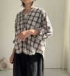 画像3: ●期間限定●数量限定●ご予約5倍ポイント対象●【11/7 LIVEご紹介アイテム】刺繍ロゴノーカラーチェックシャツ（予約/2-3） (3)