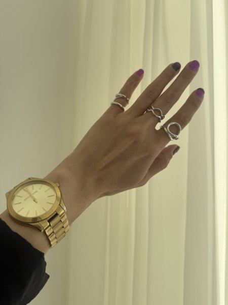 画像4: ●期間限定販売●ERIKA愛用アクセ●【11/18 LIVEご紹介アイテム】ウエーブシルバー925リング（メーカー確認後取り寄せ） (4)