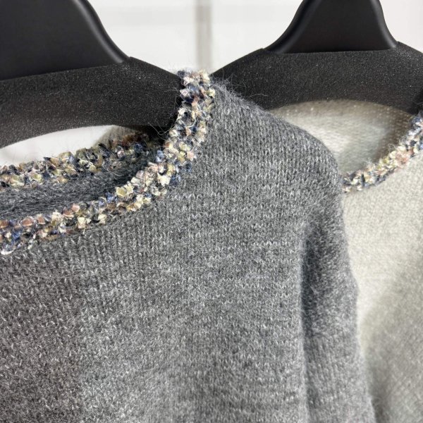 画像2: ●メーカー在庫限り●30日まで●【11/28 LIVEアイテム】パイピングデザインニット (2)