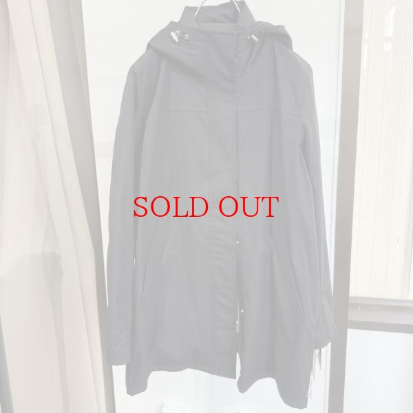 画像1: ●メーカー在庫限り●半額!!SALE●30日まで●【11/28 LIVEアイテム】ヴィクトリアダウン◎高品質インナーダウンフードジャケット (1)