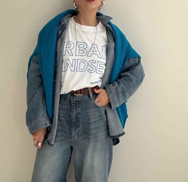 画像1: ●期間限定●ご予約5倍ポイント対象●【12/6 LIVEアイテム】URBANロゴロンT（予約/1） (1)