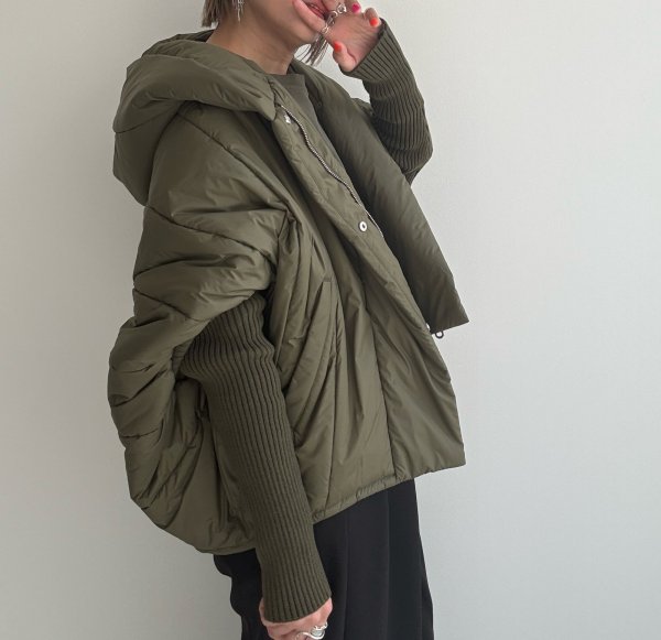 画像2: ●メーカー生産枠限り●なくなり次第終了【12/9LIVEアイテム】リブ袖ドッキング中綿ジャケット（メーカー確認後お取り寄せ） (2)