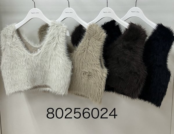 画像1: ●半額●メーカーSALE●【12/22 LIVEアイテム】● フェザーニットベスト 80256024（メーカー確認後確保） (1)