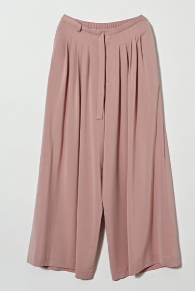 画像9: ●短期掲載●メーカー在庫限り●SALE●【1/14 LIVEアイテム】高身長さんおすすめ！ベルトデザインタックワイドパンツ (9)