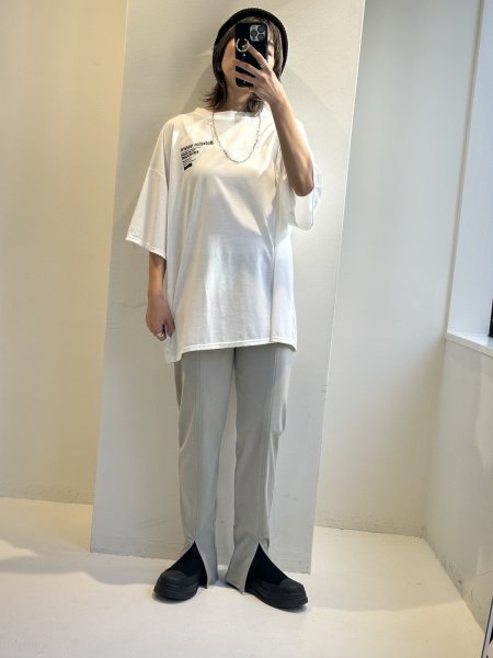 画像3: ●期間限定/ご予約5倍ポイント●【1/19 ayane】バックロゴTシャツ（予約/4-5） (3)