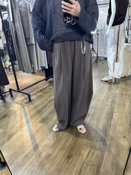 画像2: ●期間限定/ご予約10倍ポイント●【1/26 PRIORITY】カーヴィパンツ（予約/5） (2)