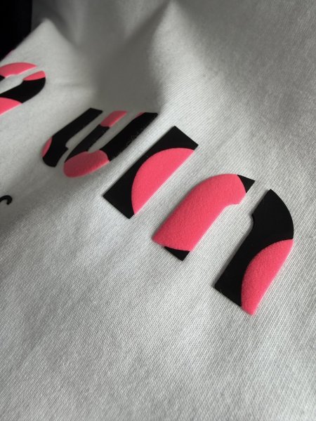 画像3: ●2/1までの期間限定販売●ご予約5倍ポイント【1/30 LIVEアイテム】●パロディＴネオンピンク発砲プリント「Ｍ」TYPE（予約/3） (3)