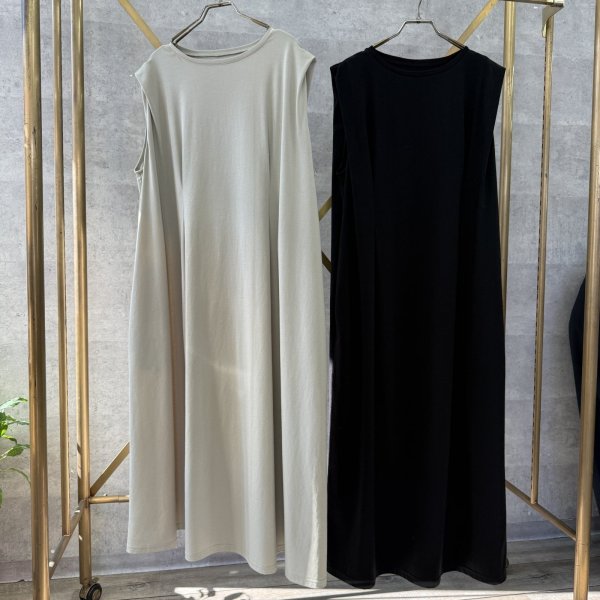 画像1: ●生産枠限り●ご予約5倍ポイント【2/2 LIVEアイテム】●タックデザインロングワンピ（メーカー確認後確保）（予約/5） (1)