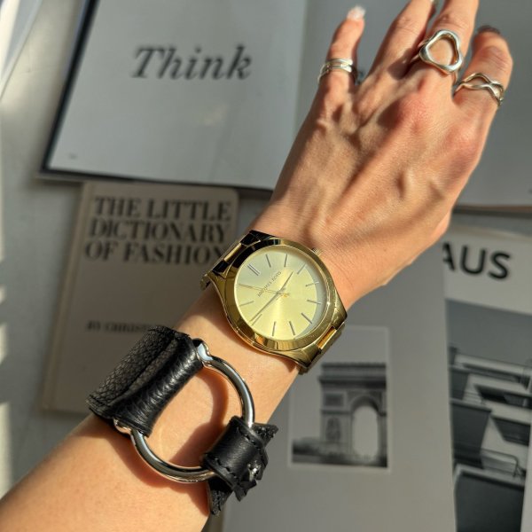 画像3: ●バレンタイン送料無料クーポン対象（クーポンは対象外アイテムには使用できません）●ご予約5倍ポイント対象●【2/14 LIVEアイテム】本革ワイドバングル（予約/5-6月） (3)