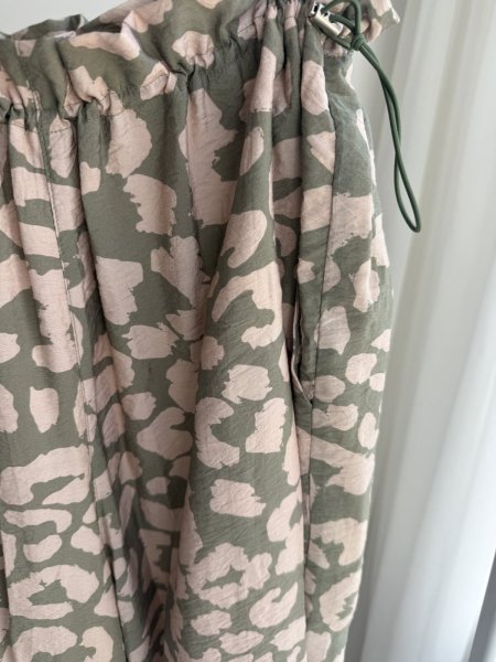 画像4: ●ご予約5倍ポイント対象【2/20 LIVE】BIGレオパード柄パン（予約/5月） (4)