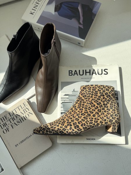 画像14: ●ご予約10倍ポイント対象●【2/27 ご紹介アイテム】美シルエット!!スクエアトゥショートブーツ（予約/9-10月） (14)