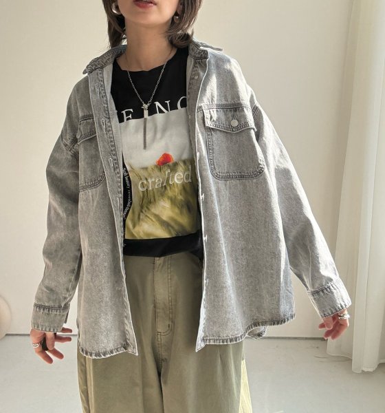 画像2: ●即完売！リクエストにお応えして！奇跡の再生産決定 !！●期間限定ご予約10倍ポイント●【3/11 LIVEアイテム】●デニムシャツライクジャケット（グレー）（予約/7月） (2)