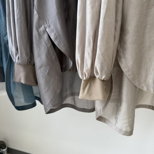 画像3: ●ご予約5倍ポイント対象●【3/13ayane LIVEアイテム】●シアーオーバーミニロゴシャツ（予約/6月） (3)