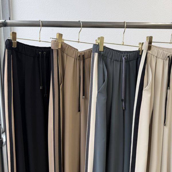 画像2: ●ご予約5 倍ポイント対象●【3/13 ayane LIVEアイテム】●とろみタックラインパンツ（予約/6月） (2)