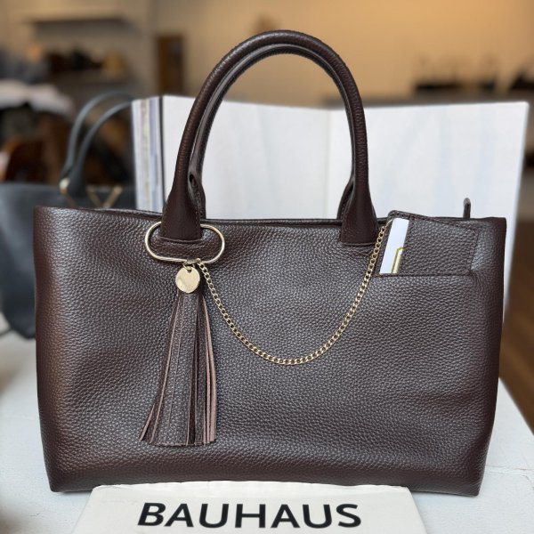 画像8: ●期間限定ご予約10倍ポイント●【期間限定受注】カードケース付本革マルチバッグ （予約/8月） (8)