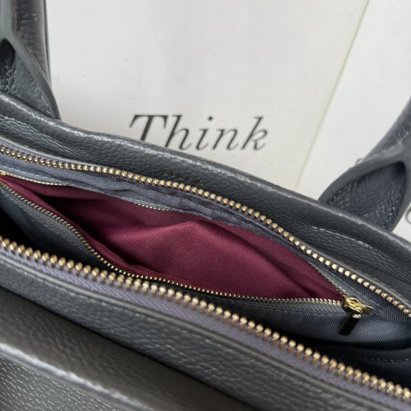 画像13: ●期間限定ご予約10倍ポイント●【期間限定受注】カードケース付本革マルチバッグ （予約/8月） (13)