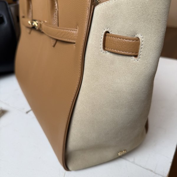 画像18: ●期間限定ご予約10倍ポイント●【期間限定受注】2WAYシルエット本革バッグ （予約/8月） (18)