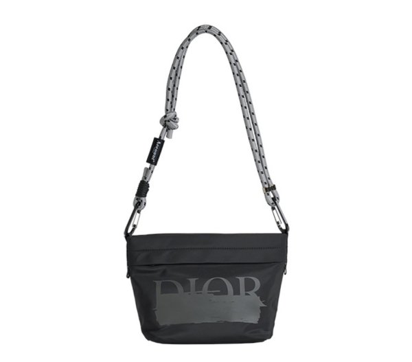 画像2: ●期間限定ご予約5倍ポイント●【3/25LIVEアイテム】パロディシリーズ●ショルダーポシェットバッグ【D】TYPE（予約/5月） (2)