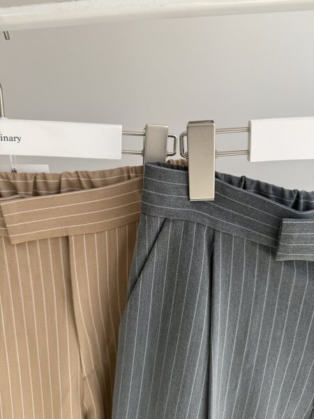 画像14: ●期間限定●ご予約10倍ポイント●【4/11LIVEアイテム】ピンストライプタックワイドパンツ（予約/8-9月） (14)