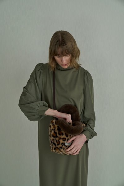 画像9: ●期間限定●ご予約10倍ポイント●【4/11LIVEアイテム】エコファーバッグ（予約/9-10月） (9)