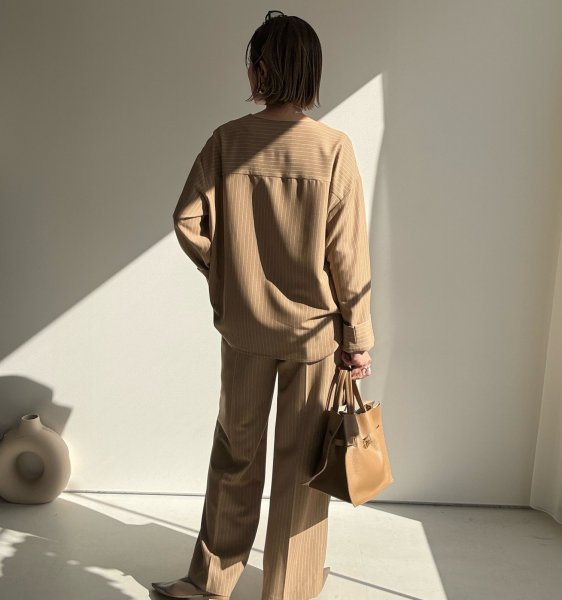 画像7: ●期間限定●ご予約10倍ポイント●【4/11LIVEアイテム】ピンストライプVネックプルオーバー（予約/8-9月） (7)