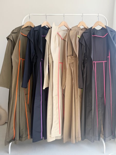 画像3: ●待望の再生産決定！LAMERオリジナル●【4/13LIVEアイテム】●ネオンライントレンチ（予約/9-10） (3)