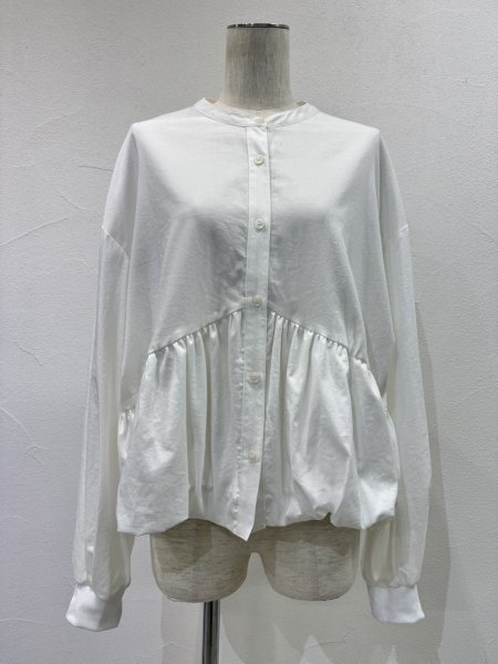 画像4: ●期間限定●ご予約10倍ポイント●【4/18LIVEアイテム】CYAN TOKYO ●ギャザーバルーンシャツ（予約/8-9月） (4)