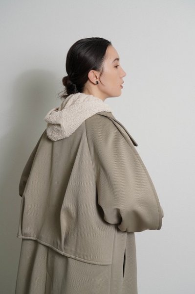 画像5: ●期間限定●ご予約10倍ポイント●【4/18LIVEアイテム】CYAN TOKYO ●パイルフーディスリットプルオーバー（予約/9-10月） (5)